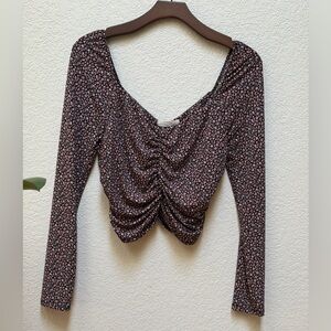 Lush Floral Ruched Long Sleeve Top Size Large